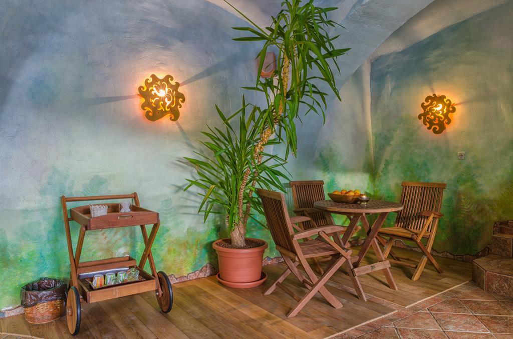 Guest House Hiša Sonca Luče Extérieur photo